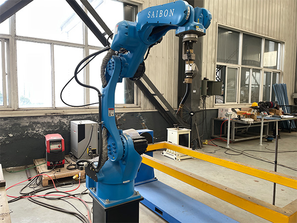 ��е�˼��⺸�ӻ�����