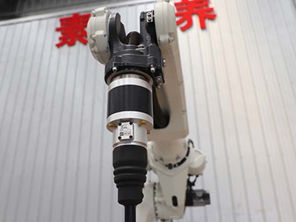 机械人焊接装备具备传感器手艺优势 机械人焊接装备具备传感器手艺优势