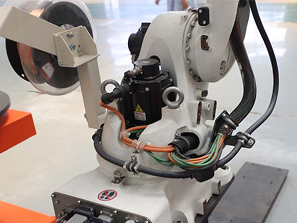 提高自动化焊机的无邪性 提高自动化焊机的无邪性