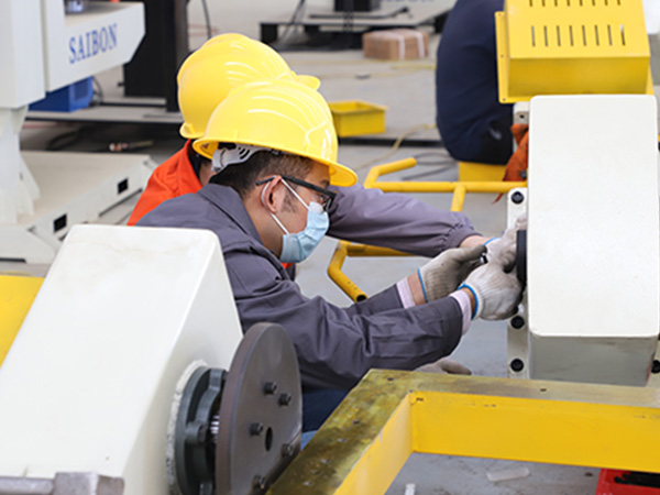 ×Ô¶¯º¸½Ó»úеÈËά»¤±£Ñø×¢ÖØÕ⼸µã ×Ô¶¯º¸½Ó»úеÈËά»¤±£Ñø×¢ÖØÕ⼸µã