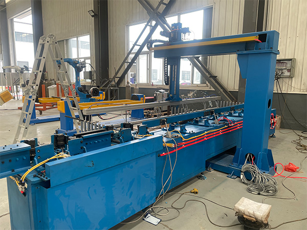 ��ҵ���ӻ�е�˽ṹ