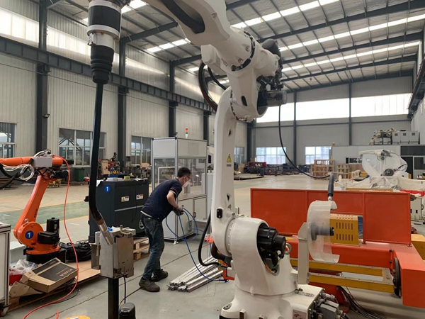 ���ӻ�е����ϸ��������